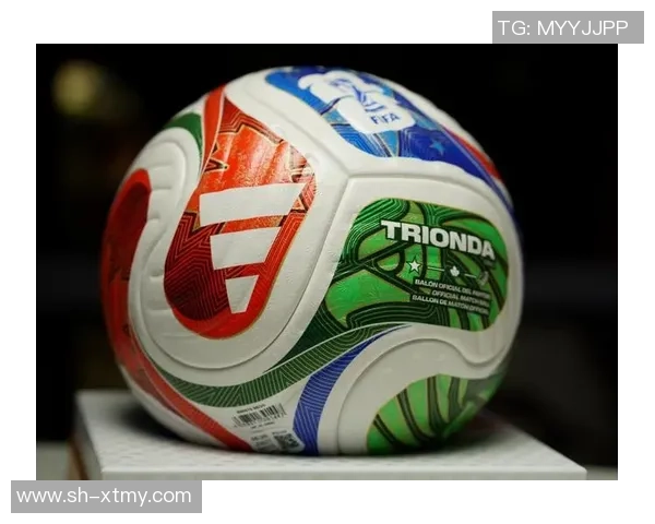 adidas足球明星大揭秘:从球场到时尚的完美跨界之旅