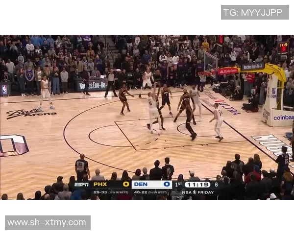 NBA球星趣味点评足球运动展现跨界视角与别样精彩 NBA球星趣味点评足球运动展现跨界视角与别样精彩